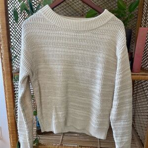 Universal Threads Cozy Cream Knit Sweater